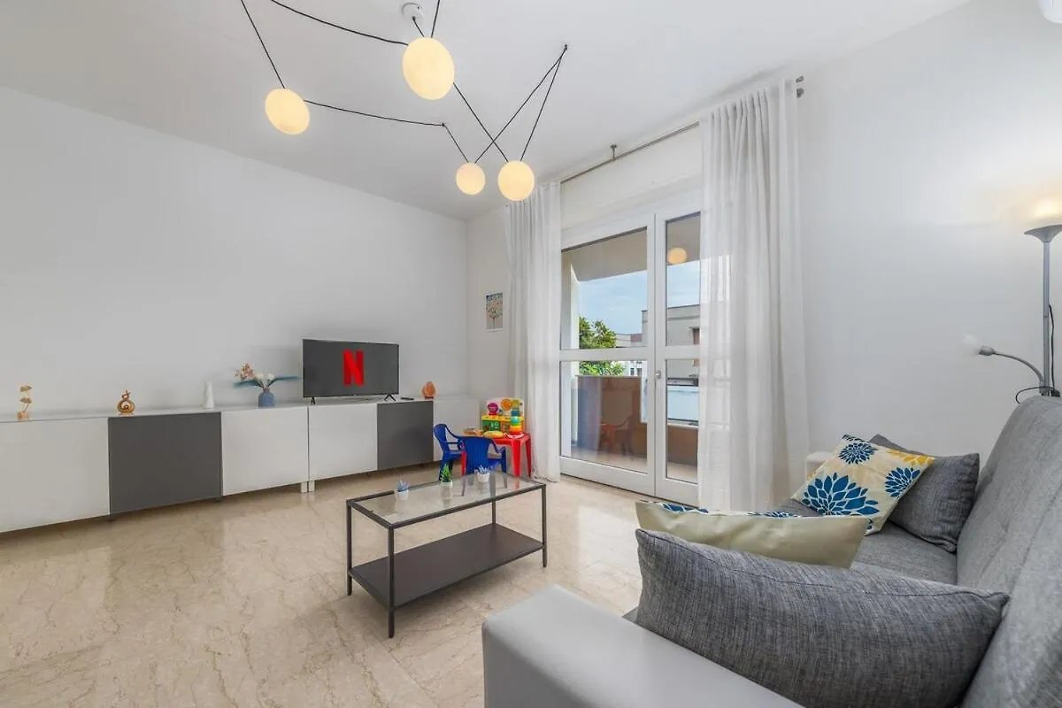 Splendid Xxl Home-2Min From Metro,Comfort Family Milan Apartment
