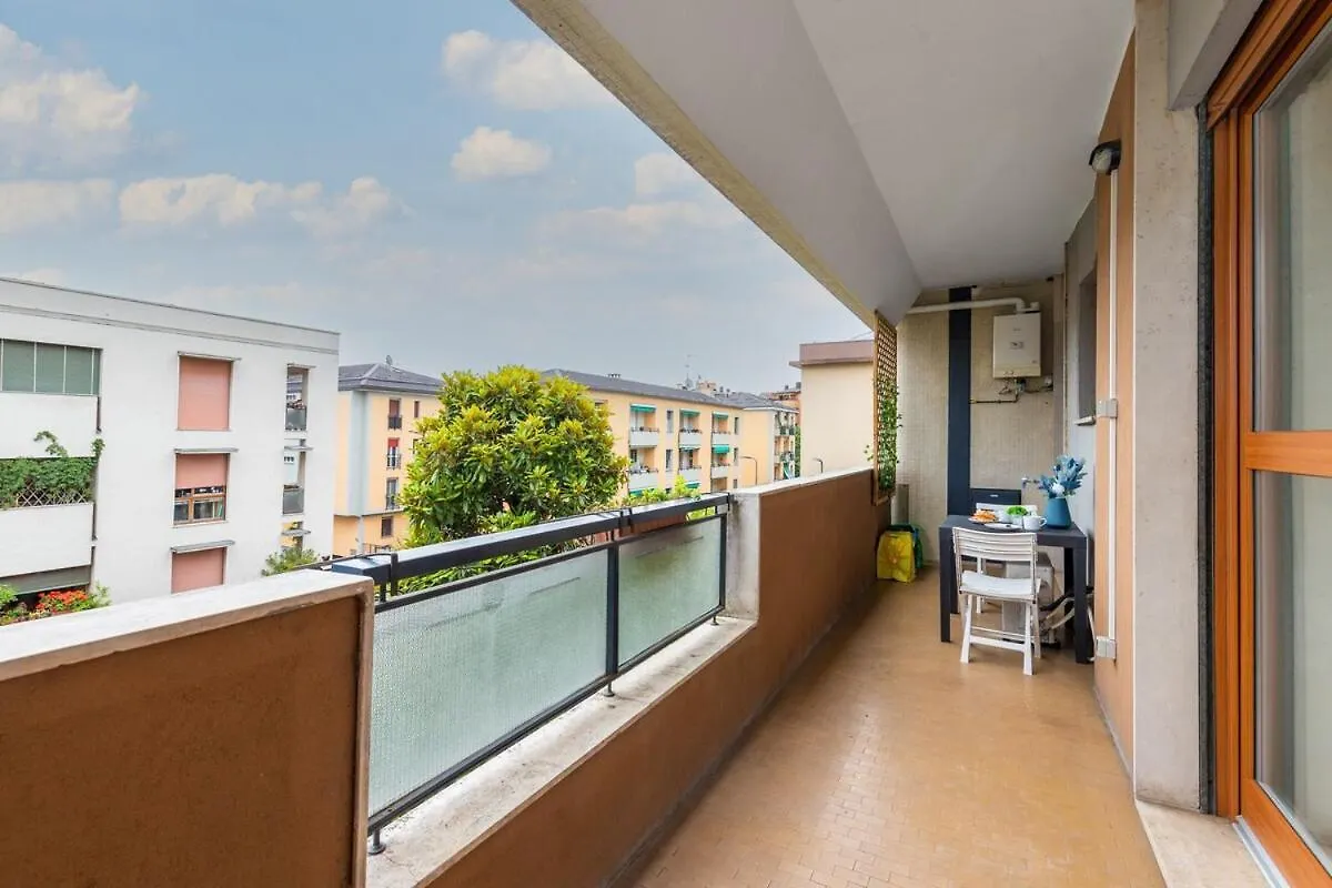 Splendid Xxl Home-2Min From Metro,Comfort Family Milan