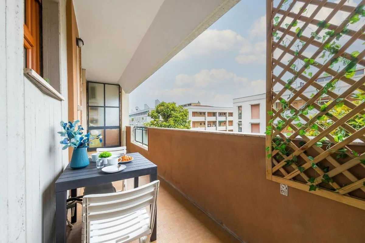 Apartment Splendid Xxl Home-2Min From Metro,Comfort Family Milan